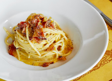 Angelini Osteria signature dishes Tagliolini al Limone
Tagliatelle Bolognese
Sausage & Peas Pasta